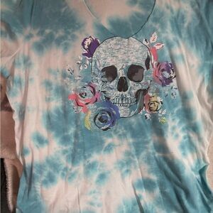 Tie-Dye Skull Graphic Tee